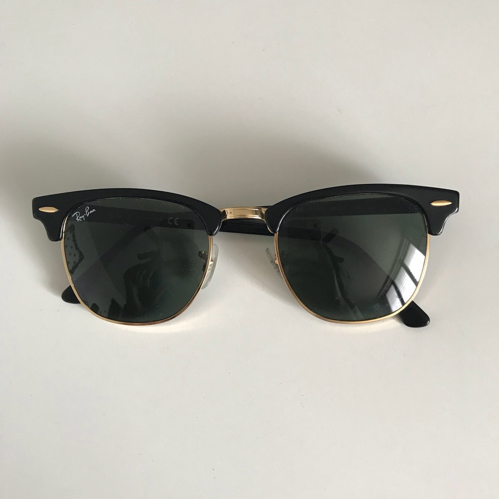 Rayban Clubmaster Sunnies